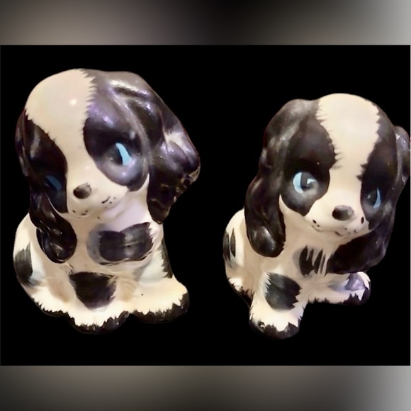 Salt and pepper shaker puppies VINTAGE JAPAN - Picture 1 of 3